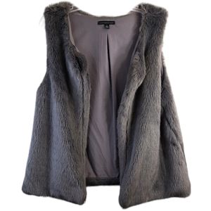 Signature Studio Faux‎ Fur Women's Vest Size S Color Grey